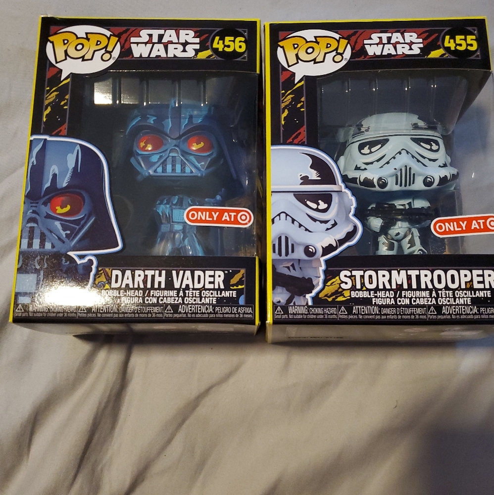 Starwars blacklight funko pop bundle